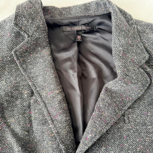 Victoria’s Secret Herringbone Coat | Grey Multi-Color Stitch | Size S (4) - Picture 3 of 3